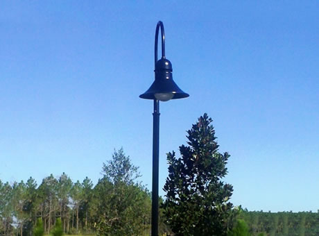 Outdoor lighting installation